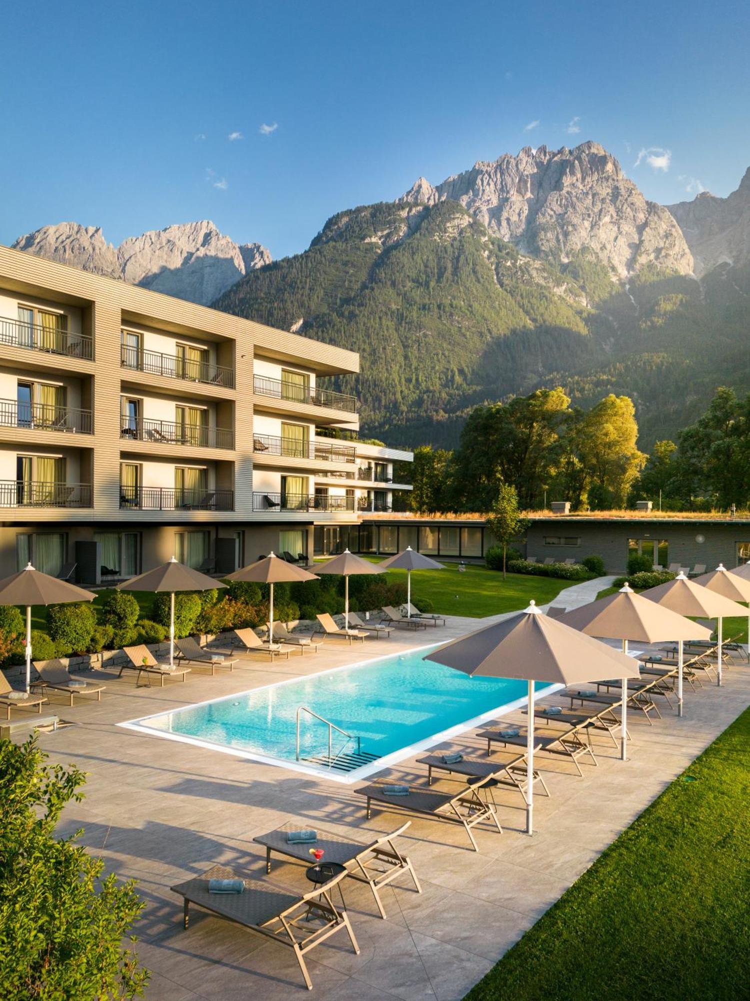 Dolomitengolf Suites Lavant Exterior photo